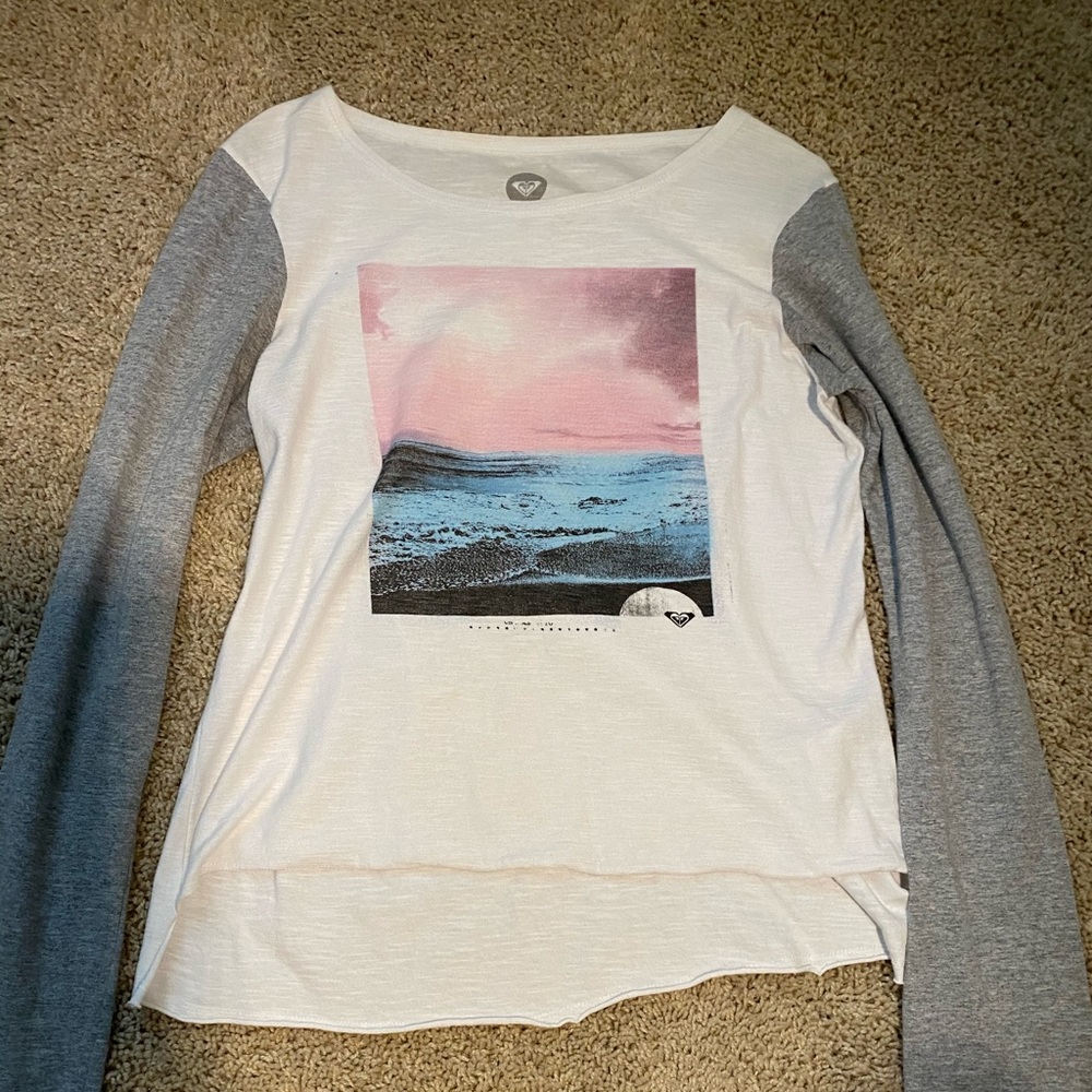 Long-sleeve tees, ideal for cloudy days